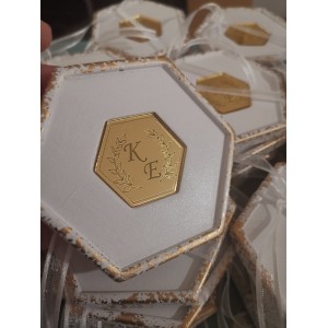 Σουβέρ με μονογράμματα μπομπονιέρα NUK811