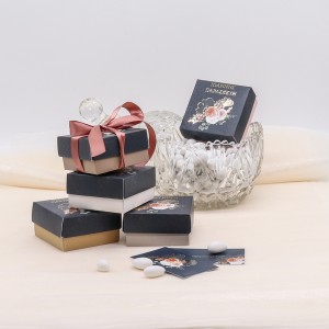 μπομπονιέρα κουτάκι χάρτινο με καπάκι sdmp620