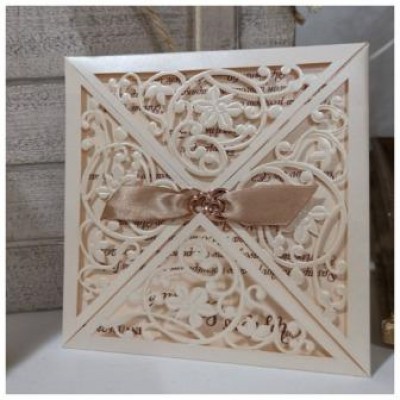 Laser cut προσκλητήρια γάμου