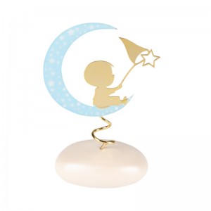 Αγόρι με φεγγάρι 9158 μπομπονιέρα βαφτιστής Αγόρι με φεγγάρι 9158 μπομπονιέρα βαφτιστής