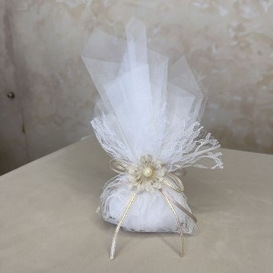 Οικονομική μπομπονιέρα τούλι δαντέλα 9437-06 Οικονομική μπομπονιέρα τούλι δαντέλα 9437-06