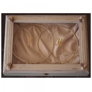 Ξύλινη στεφανοθήκη εκρού 1205 Ξύλινη στεφανοθήκη εκρού 1205